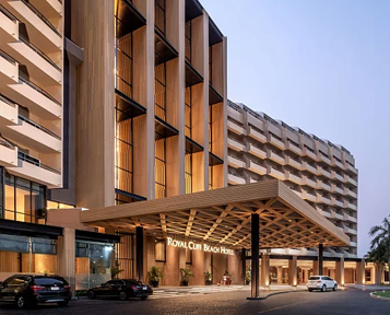 How new Google Nexus 10 compares with rivals