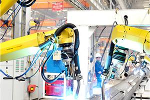 How new Google Nexus 10 compares with rivals